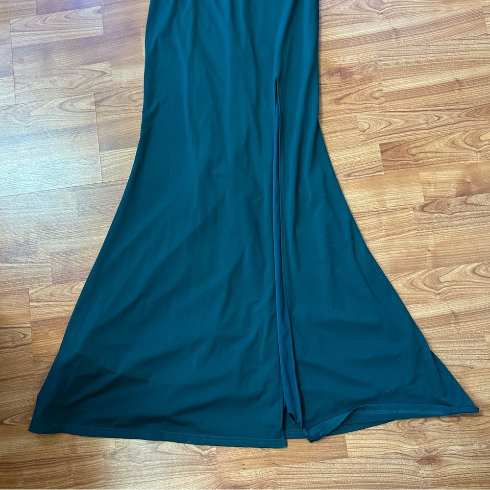 Elegant emerald green prom beaded dress - Picture 5 of 8